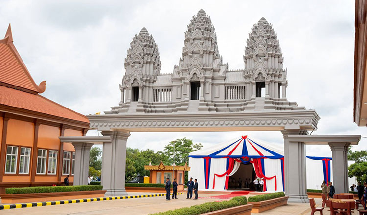 New border gate poised to boost further Cambodia-Vietnam trade